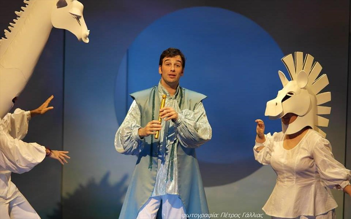 o-magikos-aulos1-magikos-aulos1