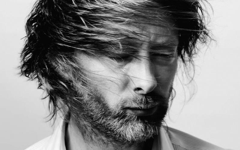 o-thom-yorke-sxoliazei-me-stixous-tou-tin-eklogi-tramp