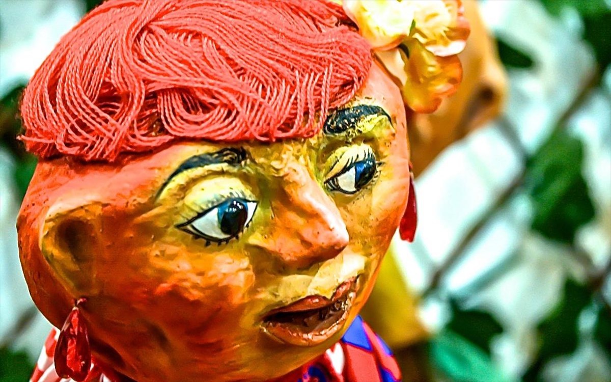 mata-i-ntomata-koukla-apo-tin-tileoptiki-seira-tis-ert-froutopia-kouklotheatro-oikogeneias-sofianou-ntomata-koukla-apo-tin-tileoptiki-seira-tis-ert-froutopia-kouklotheatro-oikogeneias-sofianou