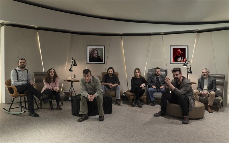 muthoi-tou-kosmou-ginontai-tragoudia-gia-paidia-sti-stegi