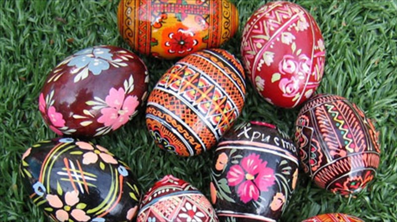 bammena-xeiropoiita-auga-apo-tin-oukrania