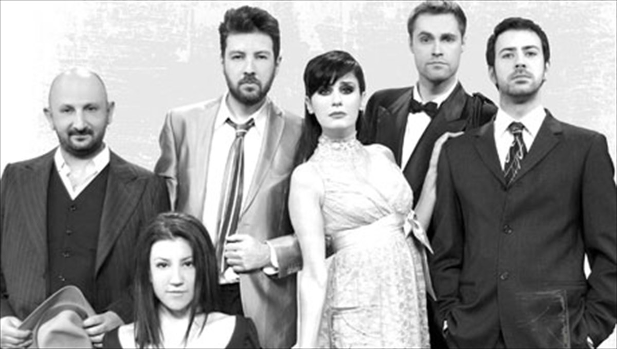 poiostha-pidiksei-apo-to-parathuro