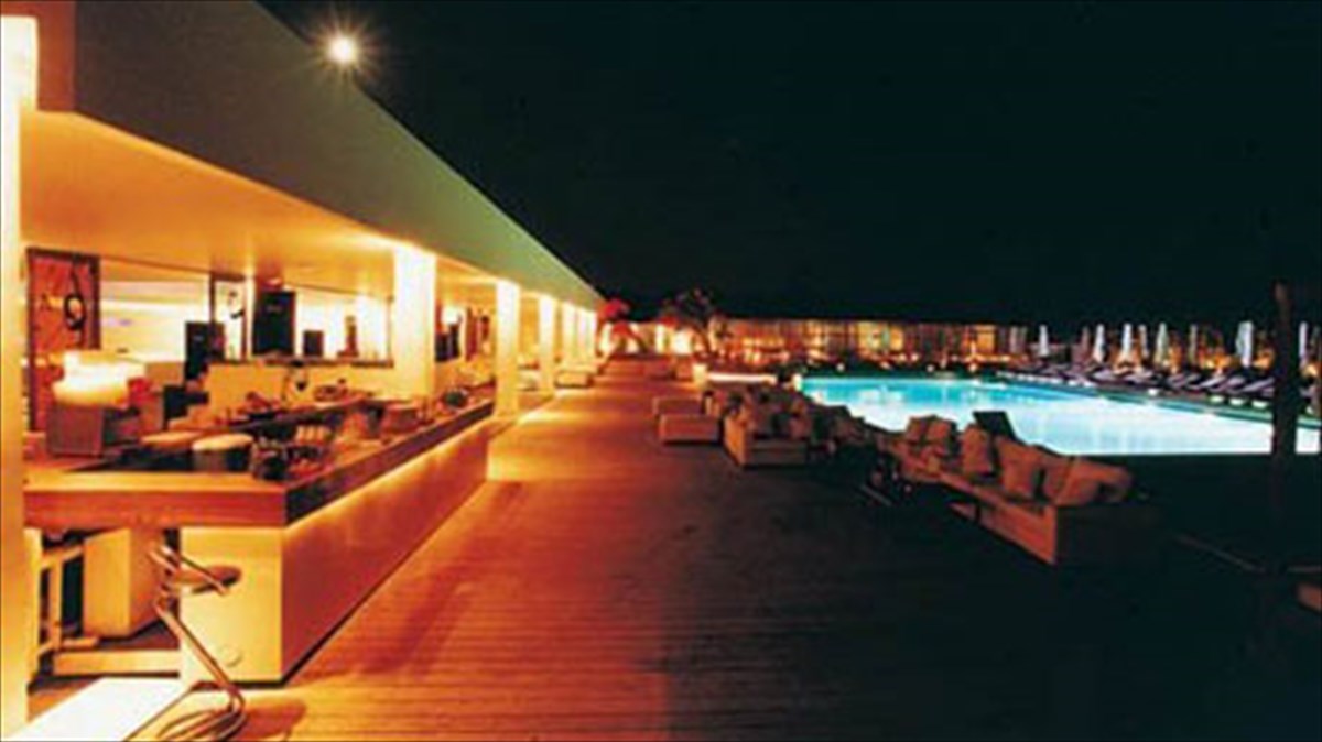 murise-kalokairi-stin-paraliaki