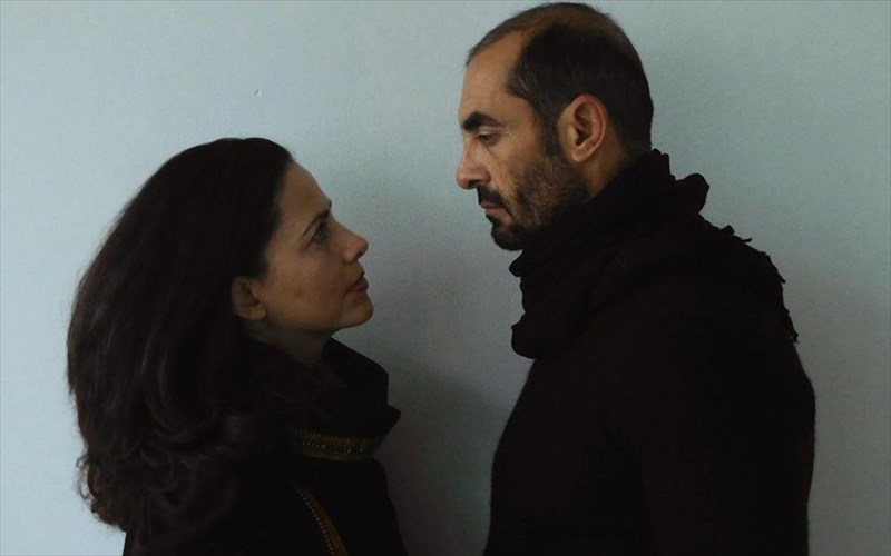 protes-fotografies-apo-ta-amaranta-ton-bijoux-de-kant