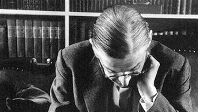 ta-tessera-kouarteta-me-ti-foni-tou-ts-eliot