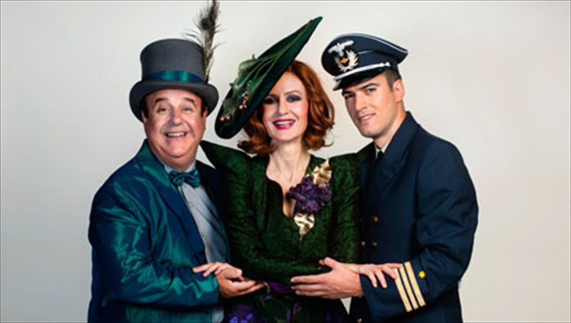 teleutaies-parastaseis-sto-theatro-katia-dandoulaki