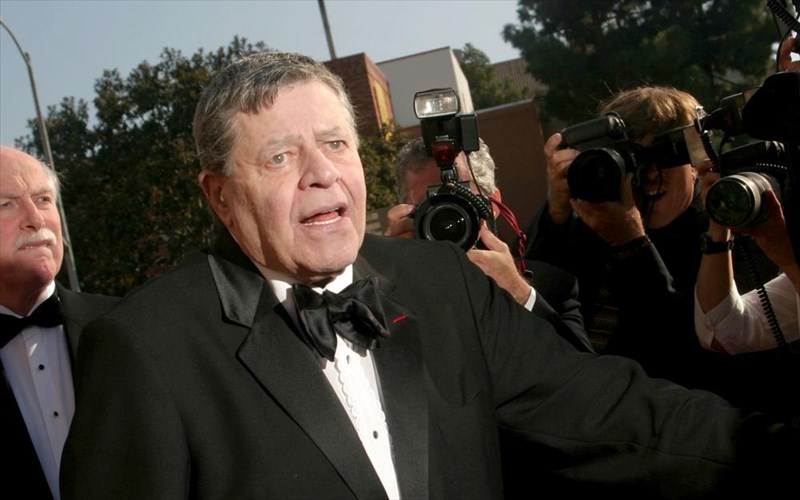 o-Jerry-lewis-den-exei-xrono-gia-xazes-erotiseis