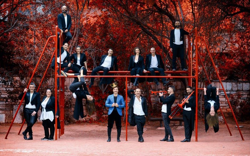 stis-giortes-ta-paidia-pane-theatro