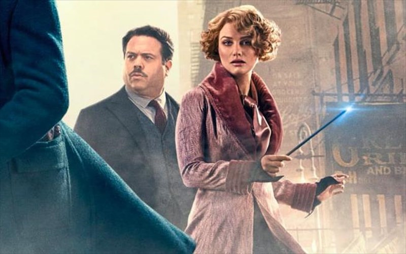 h-Jk-rowling-dinei-eksigiseis-gia-ena-megalo-plot-hole