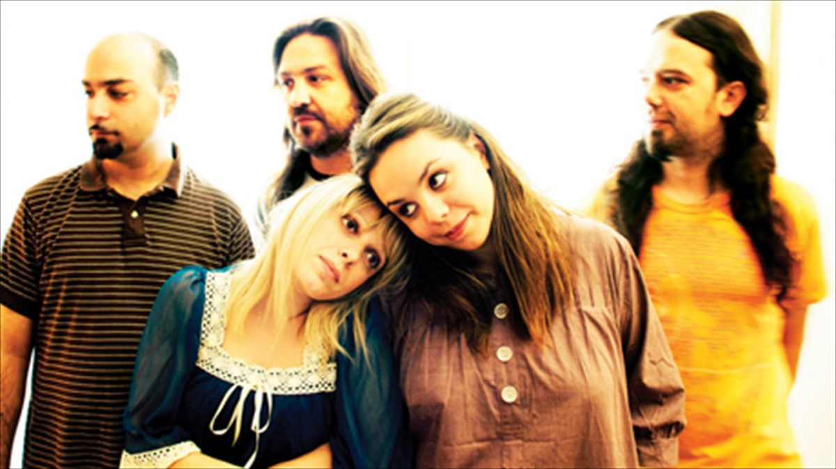 transistor-isos-ta-paidia-mas-zisoun-se-mia-pio-anthropini-koinonia