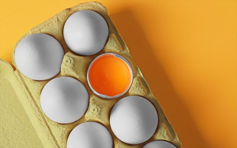 paraksena-mustika-diatrofis-apo-tous-pio-ilikiomenous-anthropous-tou-kosmou