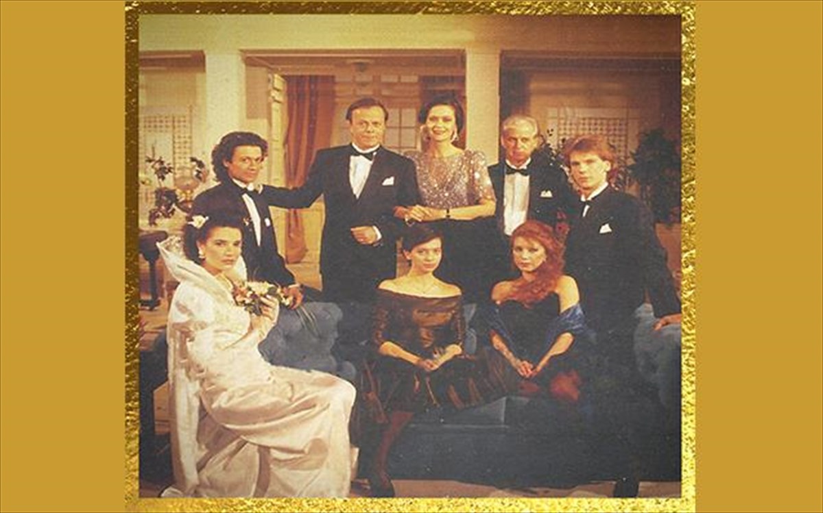 giant-new-years-eve-party