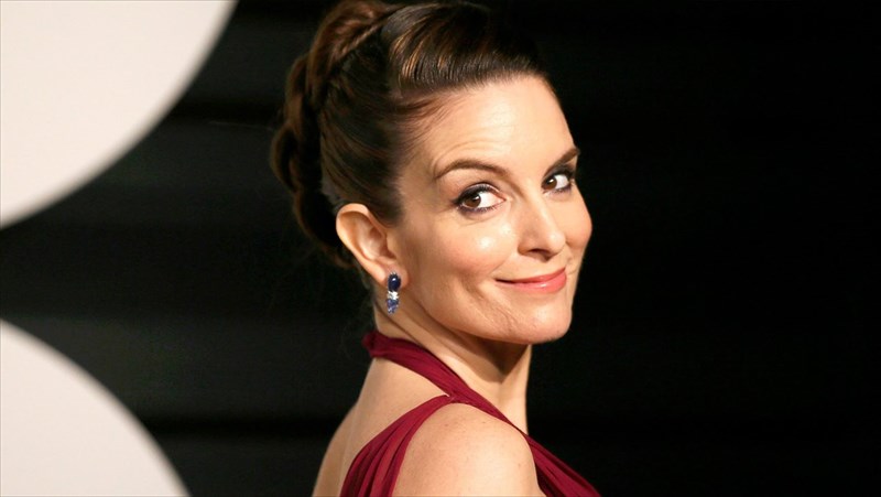 ta-kaka-koritsia-ginontai-miouzikal-apo-tin-tina-fey