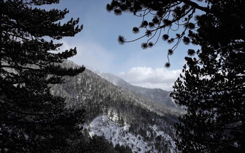 pezoporia-ston-xionismeno-smolika-mesa-apo-20-fotografies