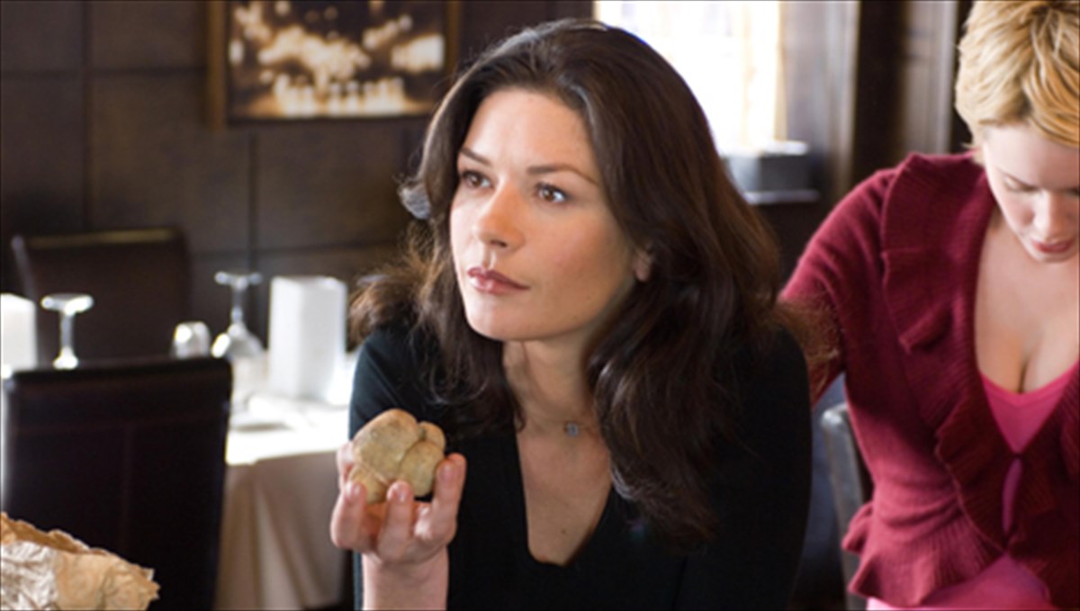 who-is-who-kathrin-zeta-tzoouns