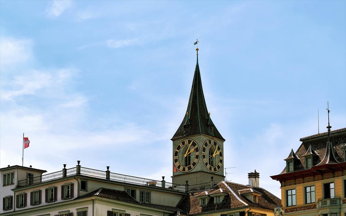 roloi-ekklisias-agiou-petrou