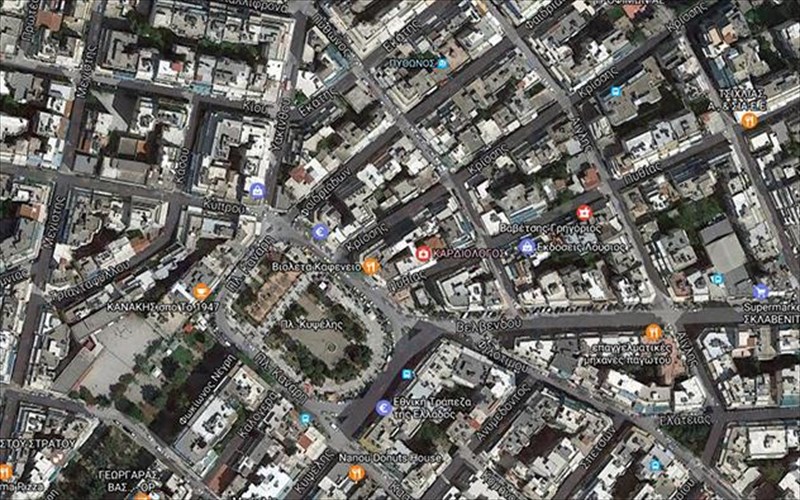 neighbour-hook-stin-kupseli-pou-sta-stena-tis-xoraei-olo-ton-kosmo