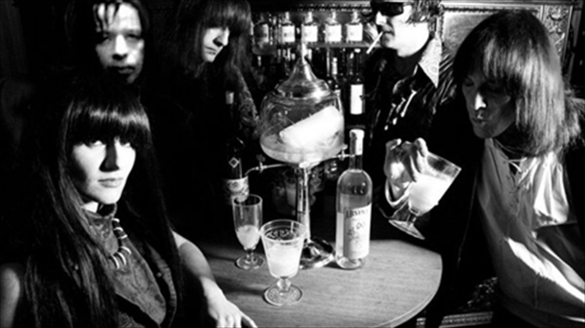 bromikes-kithares-atofio-garage-kai-diaskeues-fetix-sto-gagarin-205