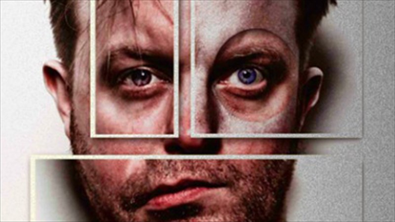 enas-taksidiaris-amerikanos-mousikos-sto-six-dogs