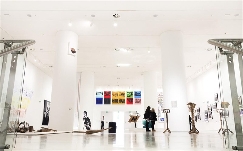 parateinetai-i-proti-ekthesi-tou-emst-krisimoi-dialogoi-athina--ambersa-ambersa