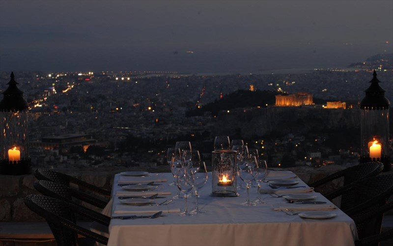 pou-na-apolausete-romantiko-geuma-tou-agiou-balentinou-stin-athina