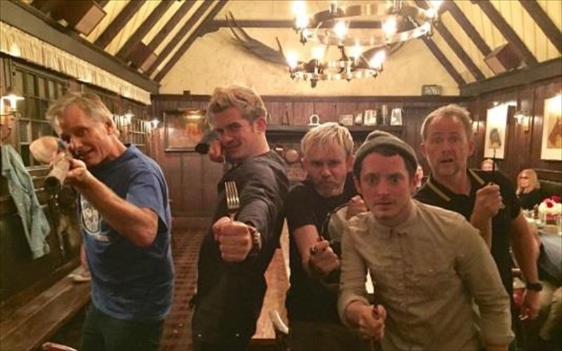 to-kast-tis-suntrofias-tou-daxtulidiou-ksana-mazi