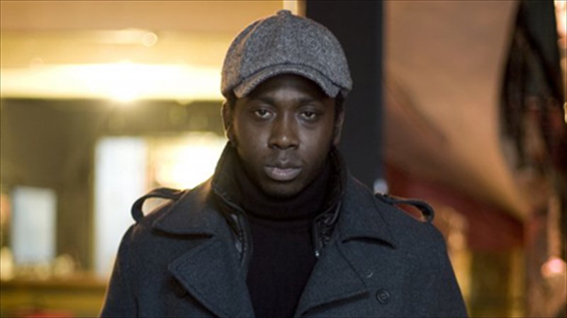 mia-bradia-me-hip-hop-funk-kai-reggae-apo-ton-mc-yinka