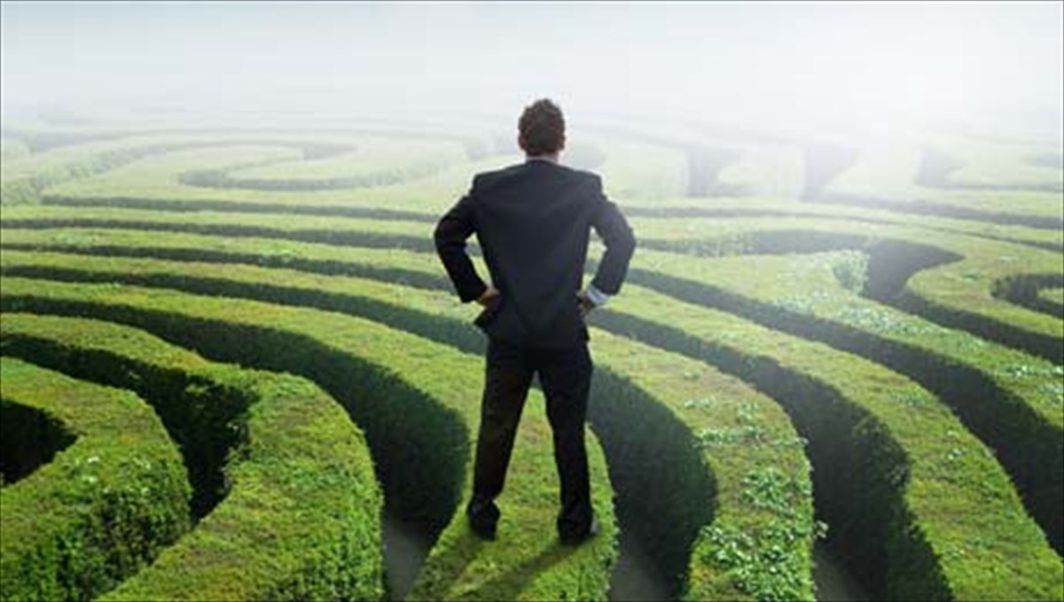 pikri-komodia-gia-to-pseudos-apo-enan-suggrafea-ton-kannon