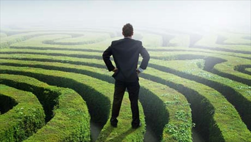 pikri-komodia-gia-to-pseudos-apo-enan-suggrafea-ton-kannon