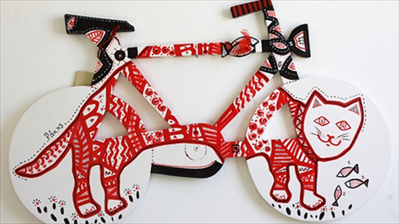 taksidi-ston-xrono-me-ena-podilato