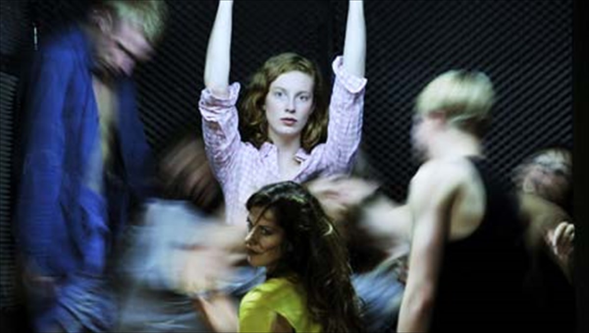 to-ekriktiko-protect-me-sti-stegi-grammaton-kai-texnon