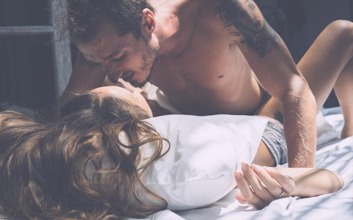 seks-zeugari-krebati-tatouaz