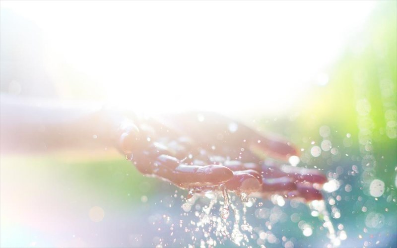 eplunes-ta-xeria-sou-to-ekanes-sosta