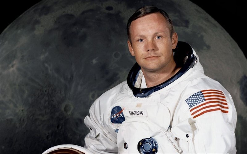 ryan-gosling-kai-damien-chazelle-patane-sto-feggari-ton-oktobrio-tou-2019