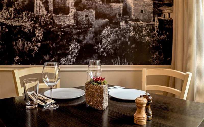 epeteios-12-xronon-gia-to-manimani