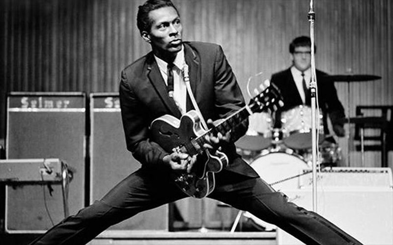 pethane-o-thrulos-tis-rock-n-roll-chuck-berry-thrulos-tis-rock-n-roll-chuck-berry