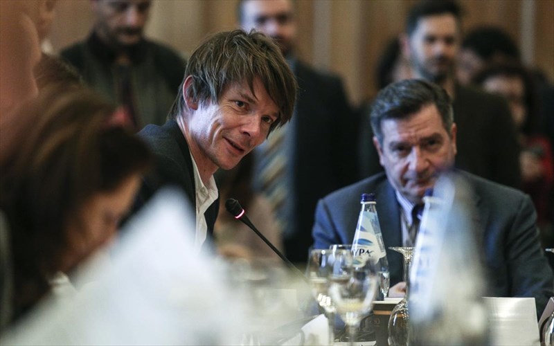 se-autous-tou-xorous-tha-filoksenithei-i-documenta14-documenta14