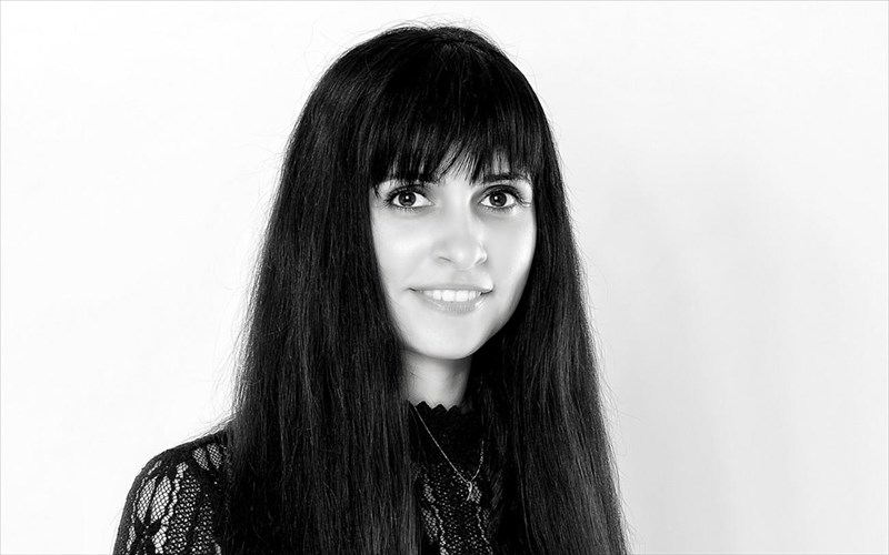 gia-tin-augousta-theodoulou-ebdomada-modas-simainei-eukairies-anatropes-kainotomia