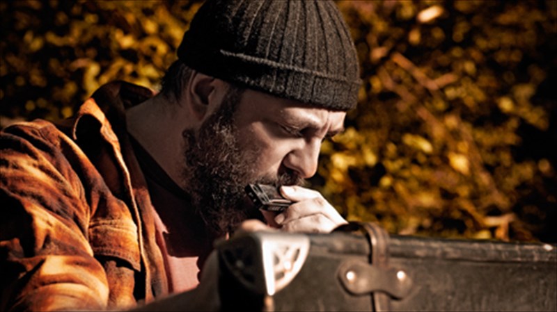 o-baggelis-markantonis-ef-olis-tis-ulis-sto-black-duck