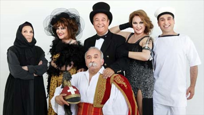 i-ellada-pote-den-pethainei-allaksekina-kalokairini-periodeia