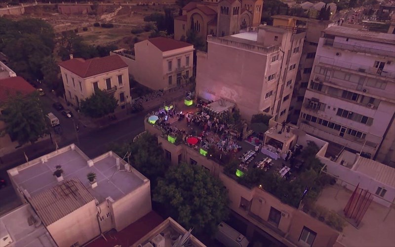 oi-taratses-tis-polis-auti-tin-epoxi-einai-must