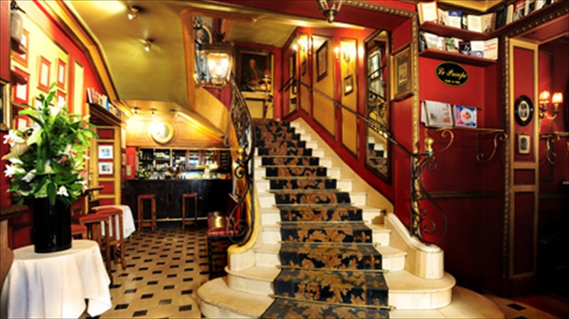 ta-pio-klasika-kafe-tou-kosmou