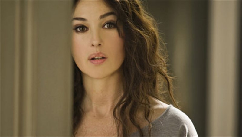 auto-to-kserate-gia-ti-monica-bellucci