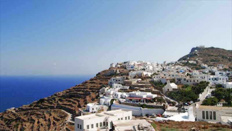 sikinos-i-authentiki-omorfia-ton-kukladon-authentiki-omorfia-ton-kukladon