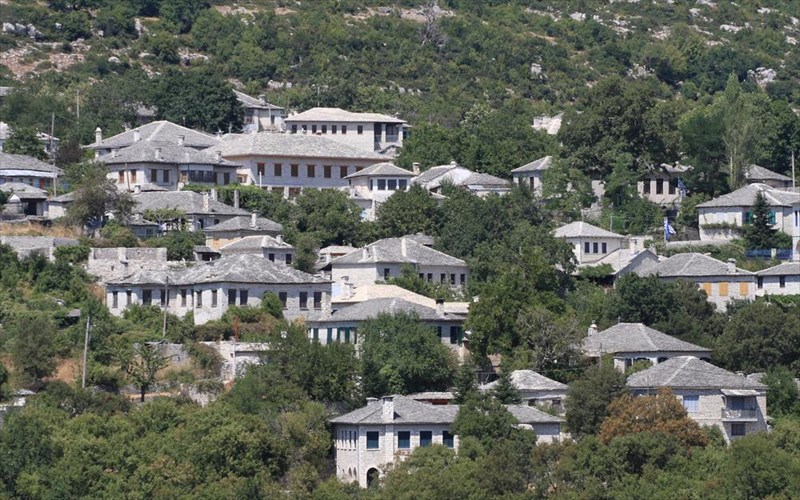 apodrasi-sta-zagoroxoria-kai-ti-xaradra-tou-bikou-gia-raftingk-kai-pezoporia