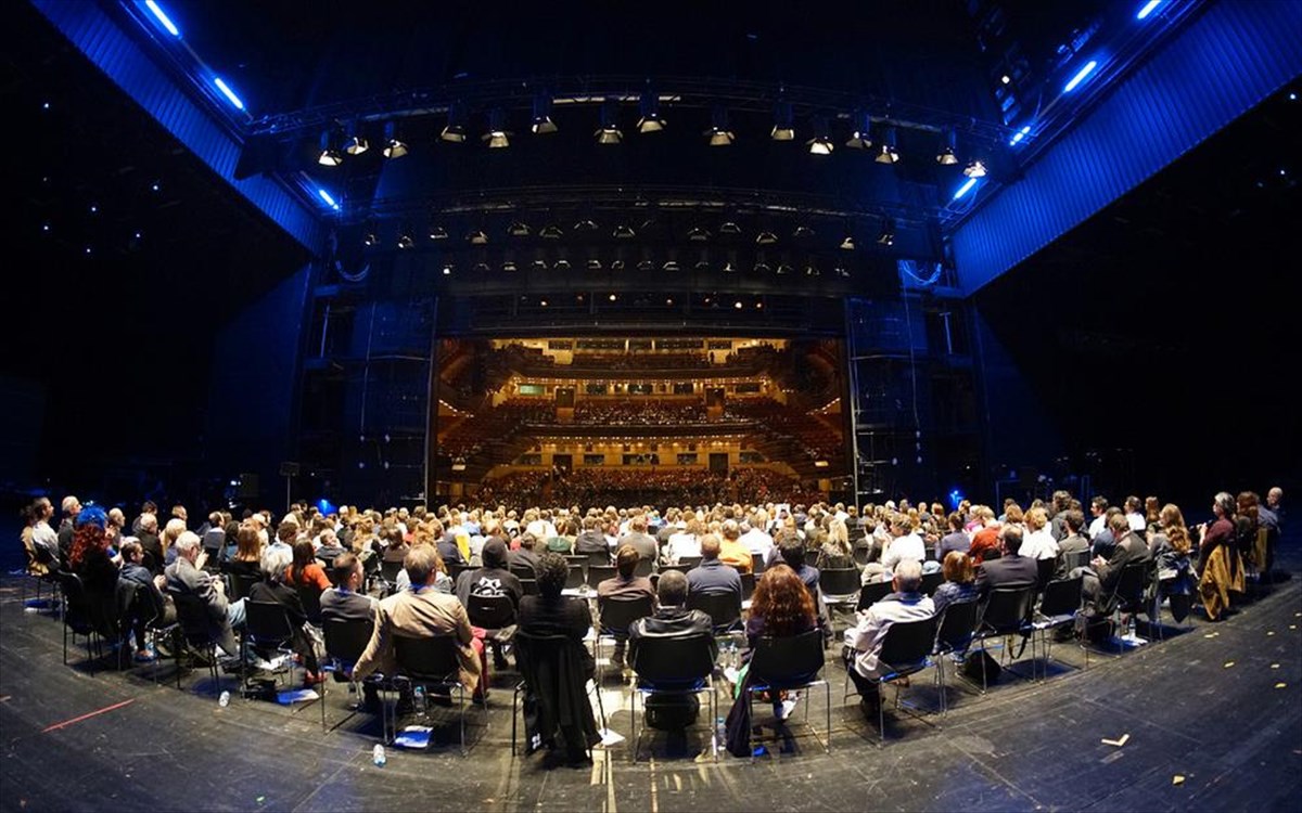 megaro-moysikis-athinon-documenta-14-a