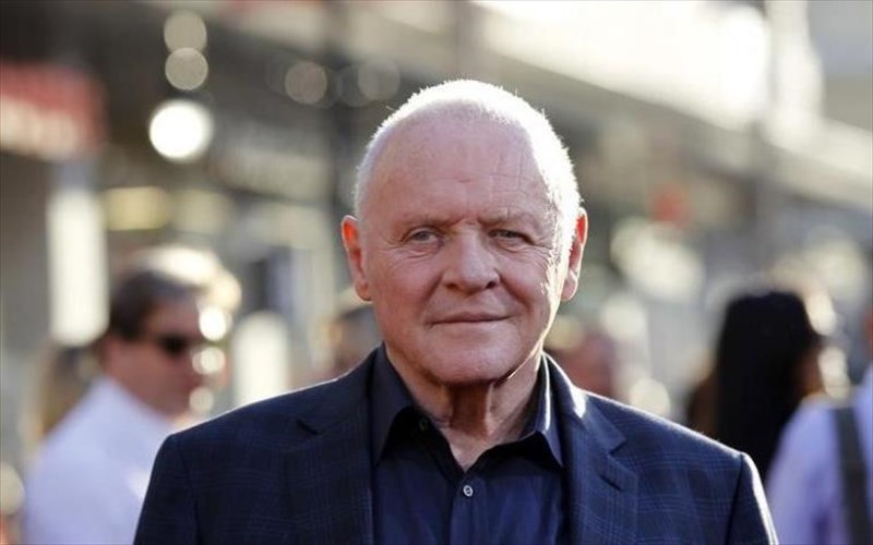 anthony-hopkins-o-michael-bay-einai-idiofuia