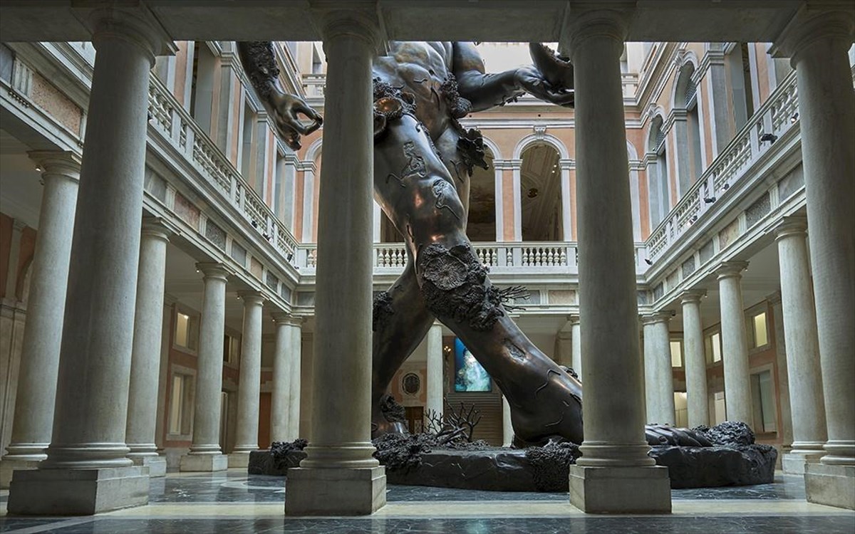 damien-hirst-demon-with-bowl