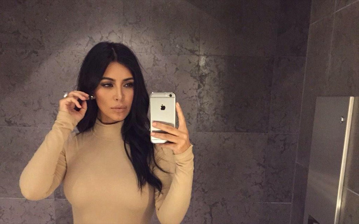 kim-kardashian-selfie