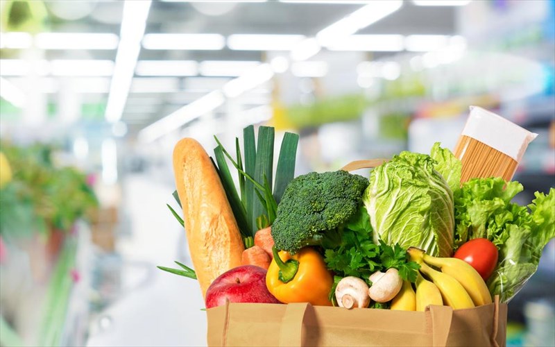 kanoume-ti-diatrofi-mas-oikologiki-me-eksupnous-kai-aplous-tropous